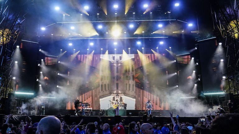 Concert and festival scams increased by 529%, Lloyds bank survey finds