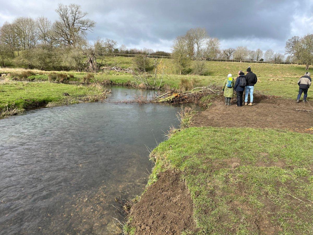 Our officers recently returned to Belton, Lincolnshire to look at the latest phase of river restoration work.
We have previously worked on the last two phases of work here installing wood and gravel riffles; shallow fast running sections of a stream.
Officers from @southkesteven have been continuing with the work. The river itself will now do the final finishing touches as it now has the ability to spill out of bank more regularly and to form and create new pathways and wetlands.