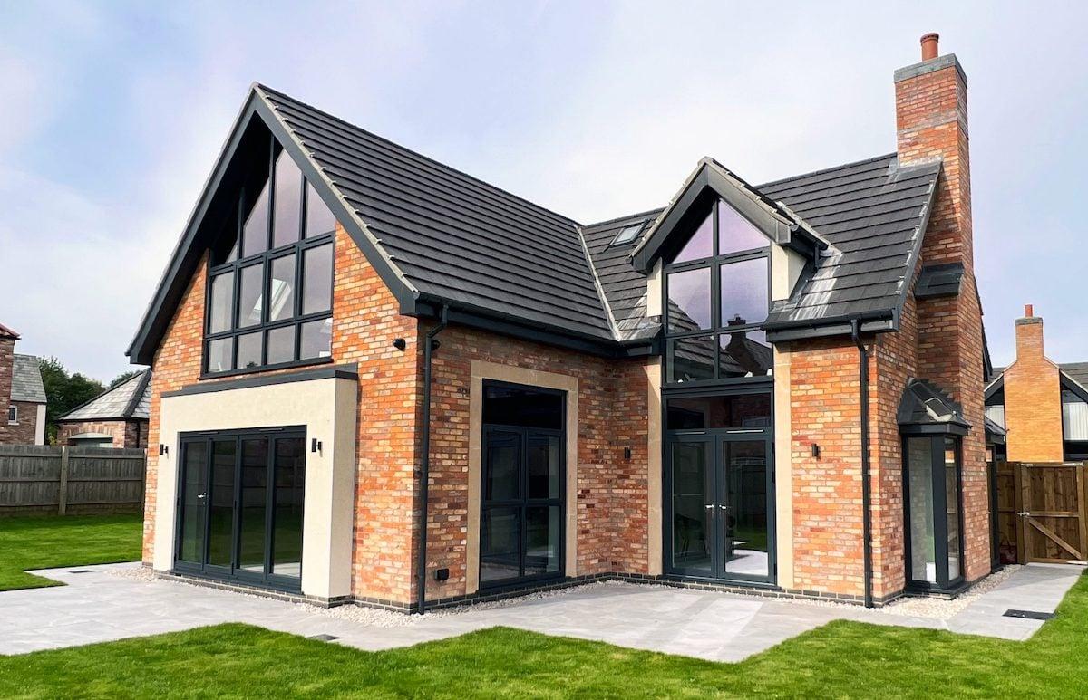 Elevate your home in 2024: Discover the latest trends in double-glazing improvements
