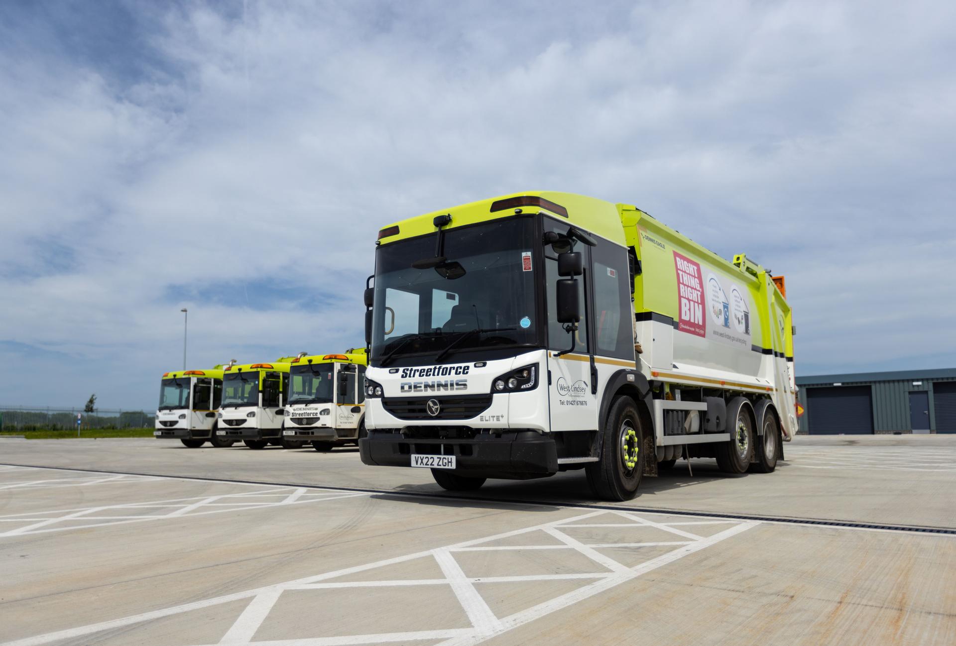 Primary schools invited to name district’s bin lorries!